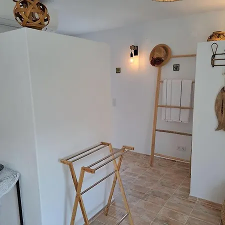- Studio Casa La-paz