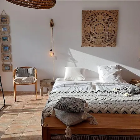 - Studio Casa La-paz *